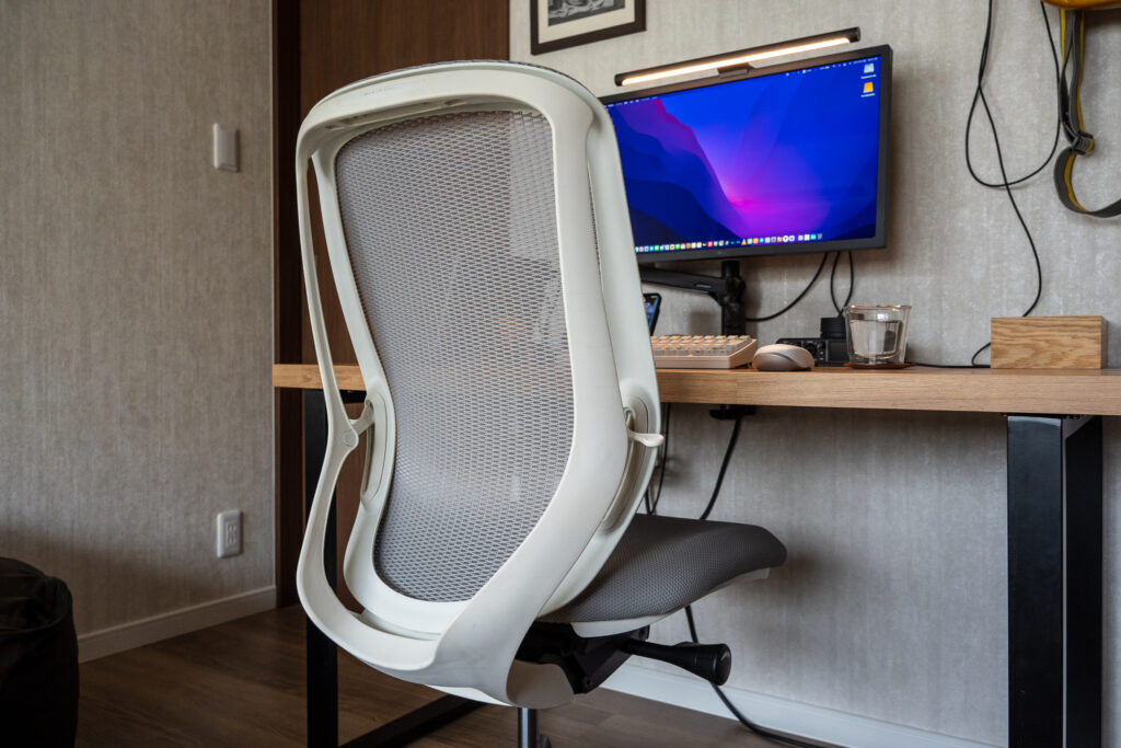 Okamura シルフィーハイバック